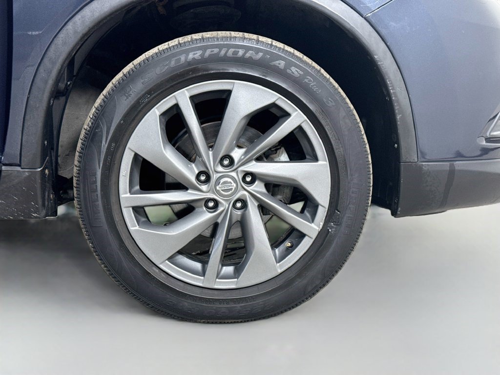 Used 2016 Nissan Rogue SL w/ SL Premium Package AWD/4WD image 31