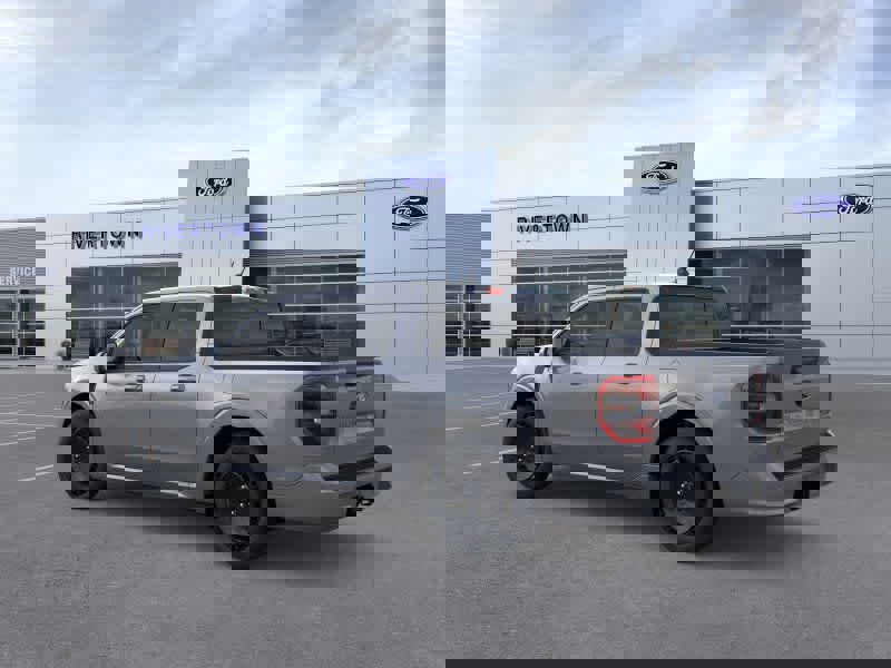 New 2026 Ford Maverick Lobo image 4