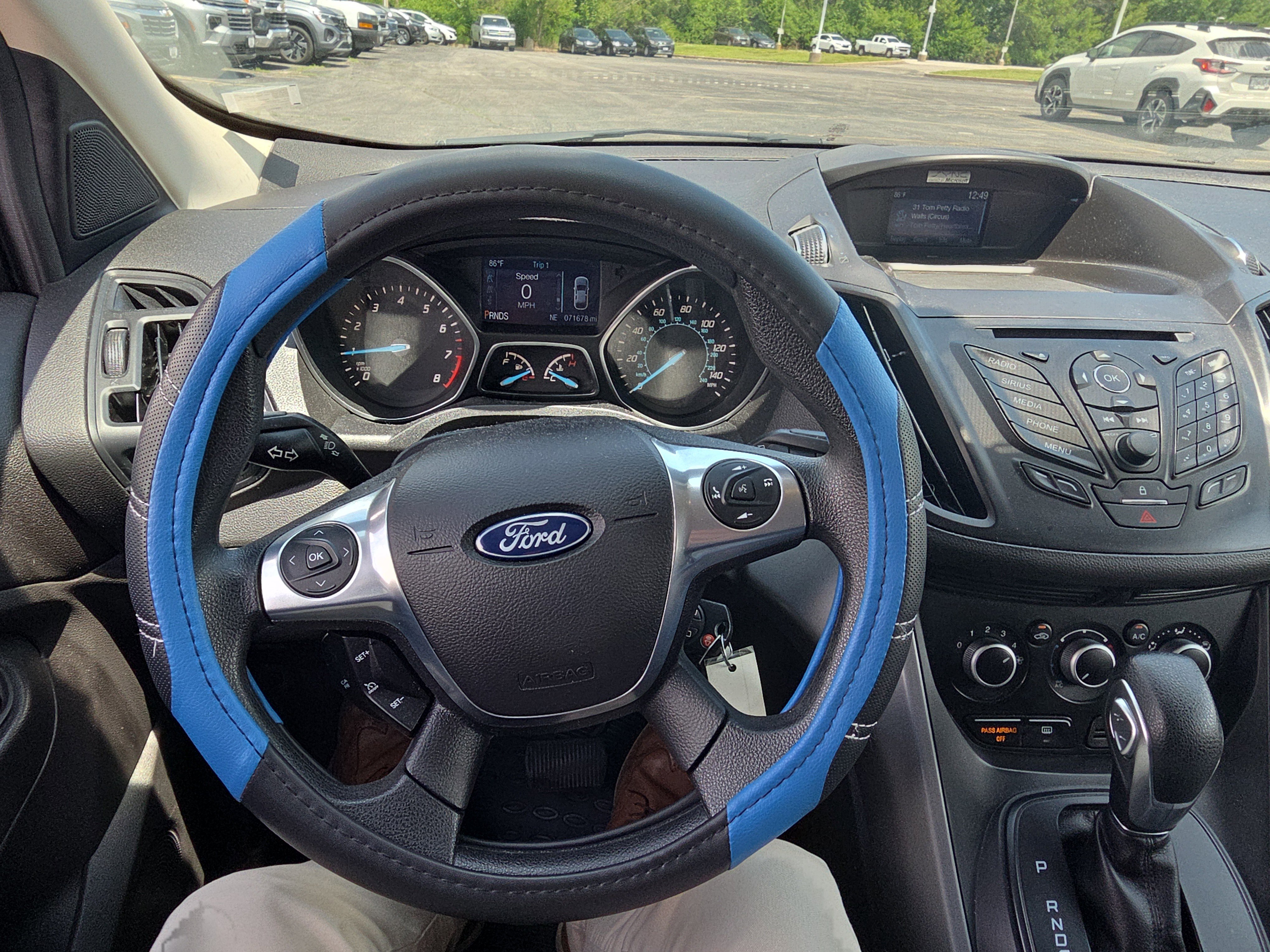 Used 2015 Ford Escape SE AWD/4WD image 14