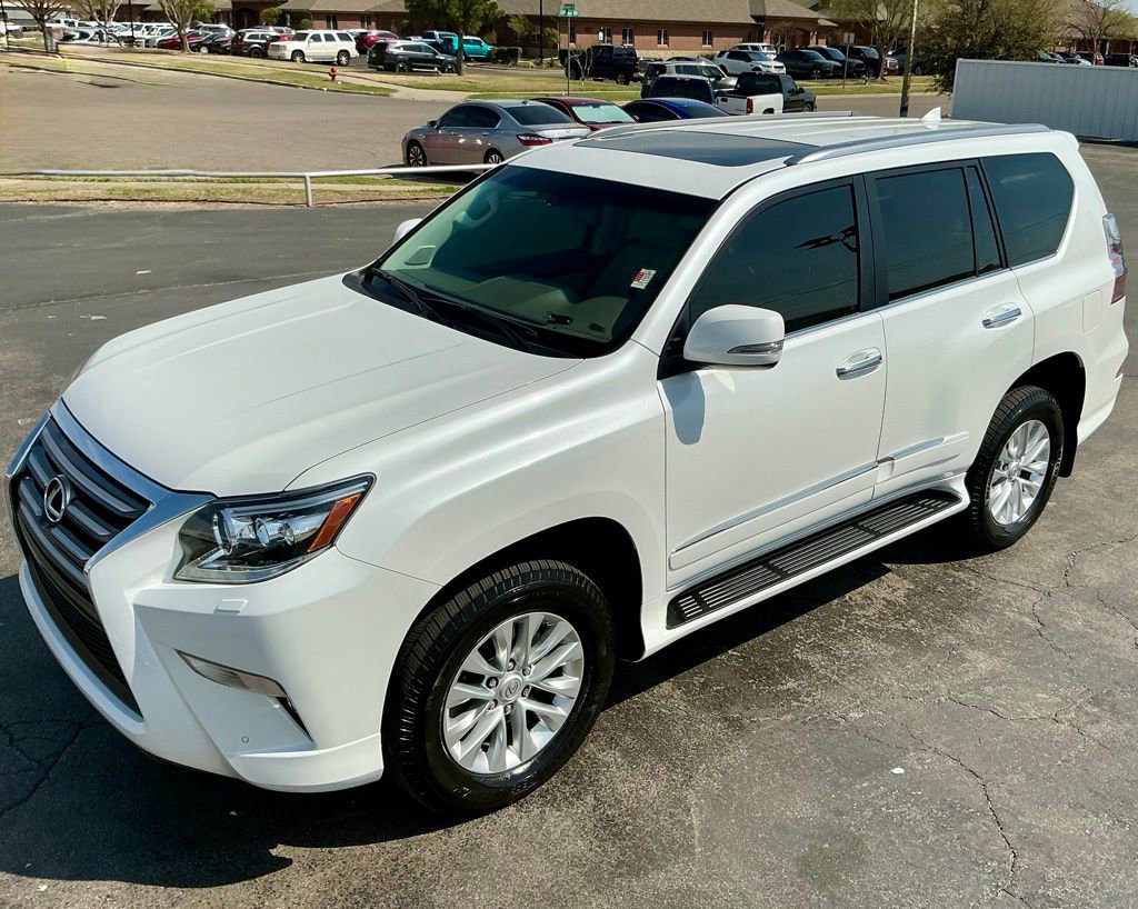 Used 2017 Lexus GX 460 Premium image 5