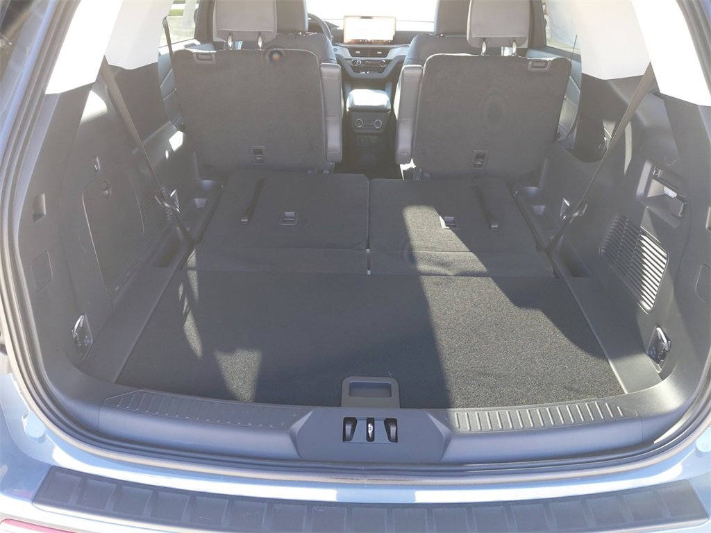 New 2026 Ford Explorer Active image 27