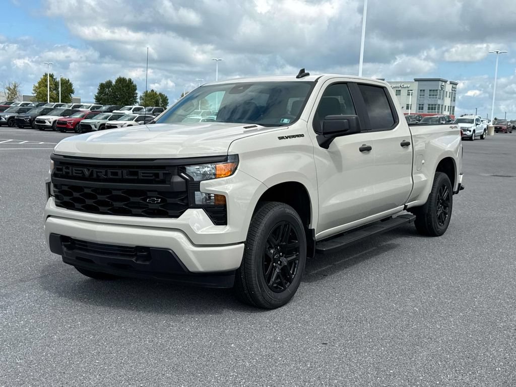 New 2026 Chevrolet Silverado 1500 Custom w/ LPO, Dark Essentials Package AWD/4WD image 5