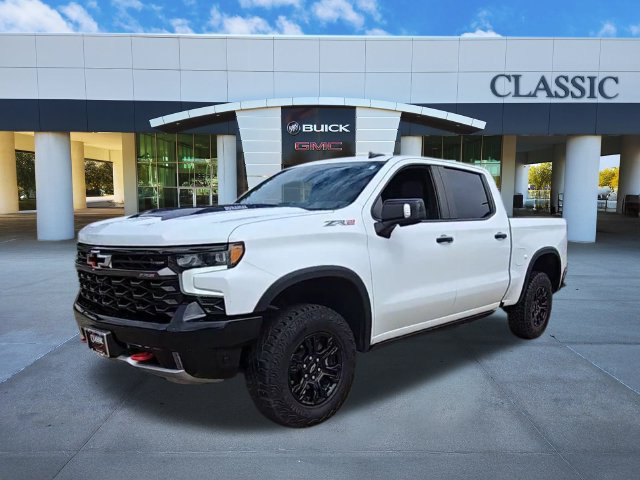 Used 2024 Chevrolet Silverado 1500 ZR2 w/ Technology Package AWD/4WD image 3