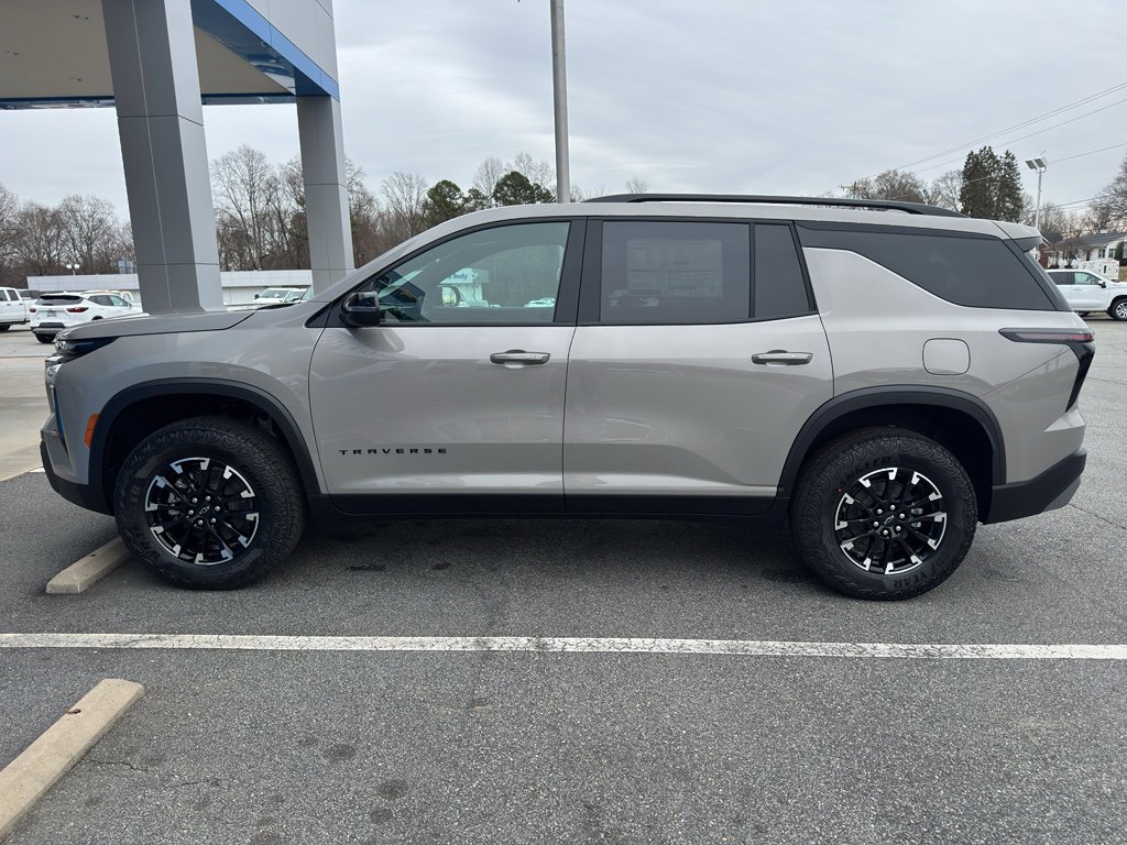 New 2026 Chevrolet Traverse Z71 image 3