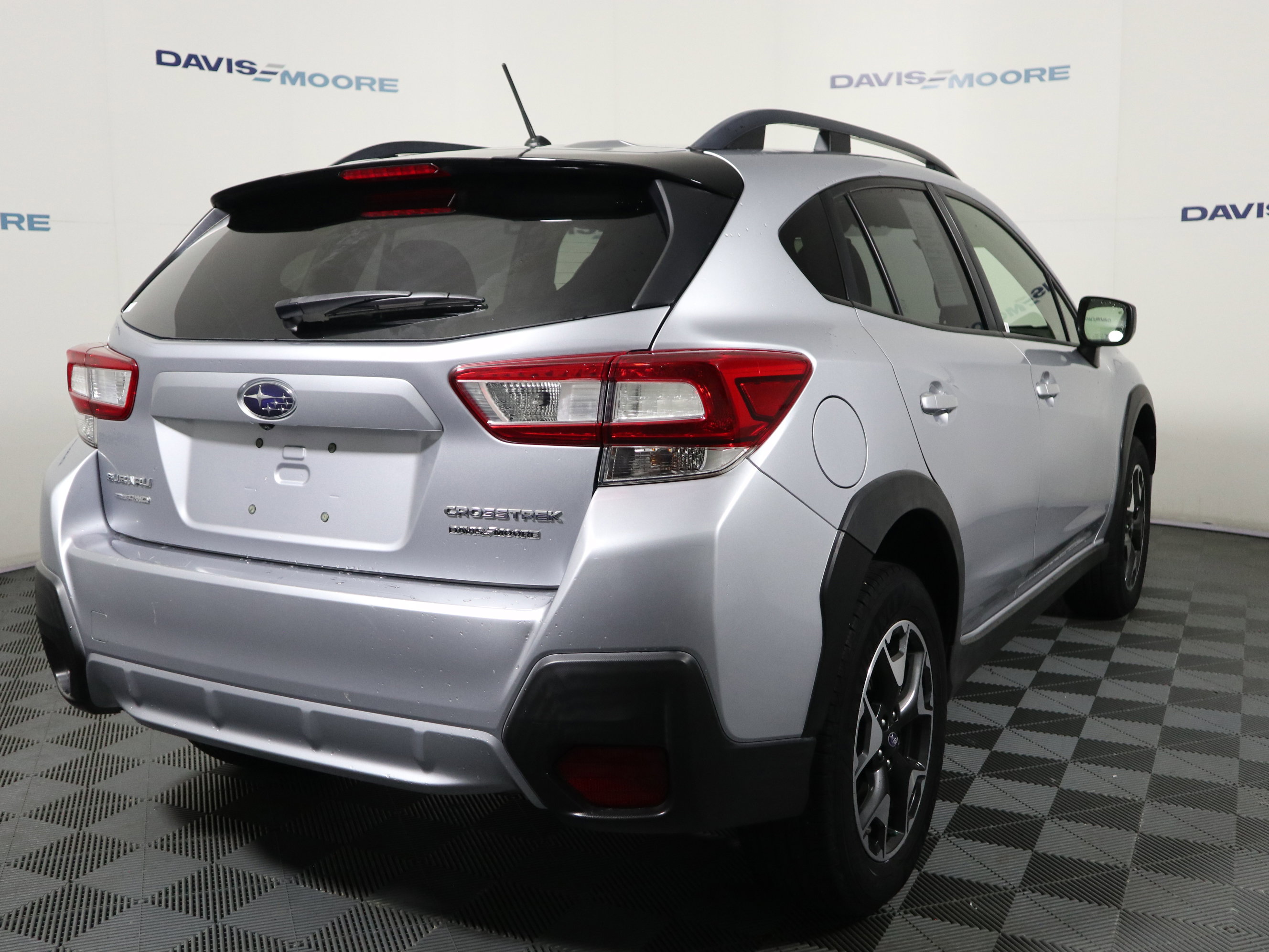 Used 2019 Subaru Crosstrek 2.0i image 5