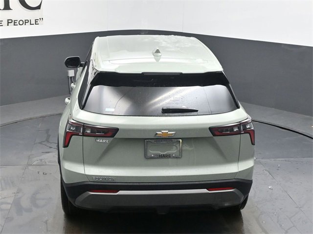 New 2026 Chevrolet Equinox LT w/ Convenience Package II image 35