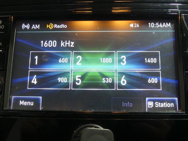 Used 2020 Mitsubishi Outlander SE image 40