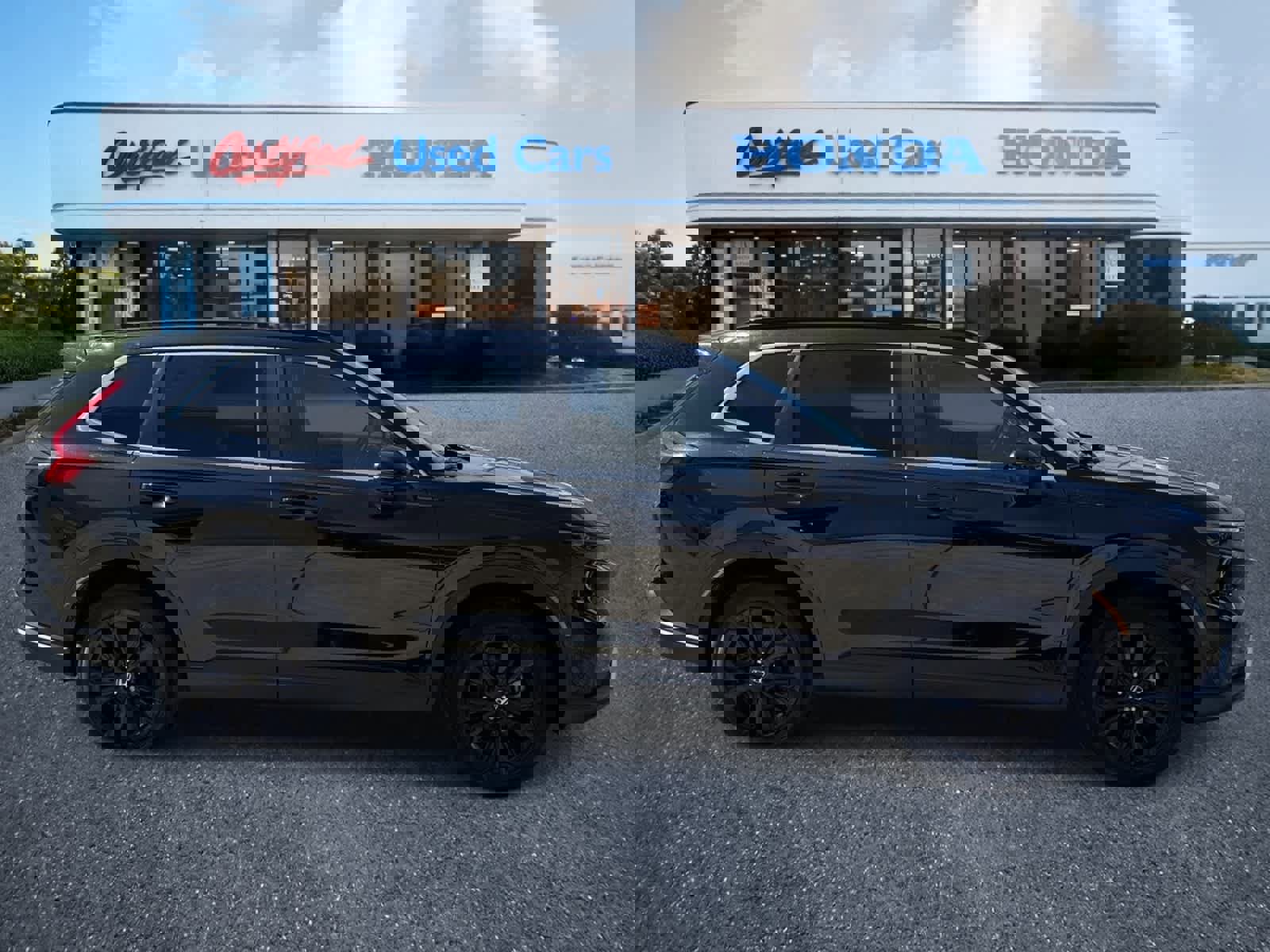 Used 2024 Honda CR-V Sport Touring image 6