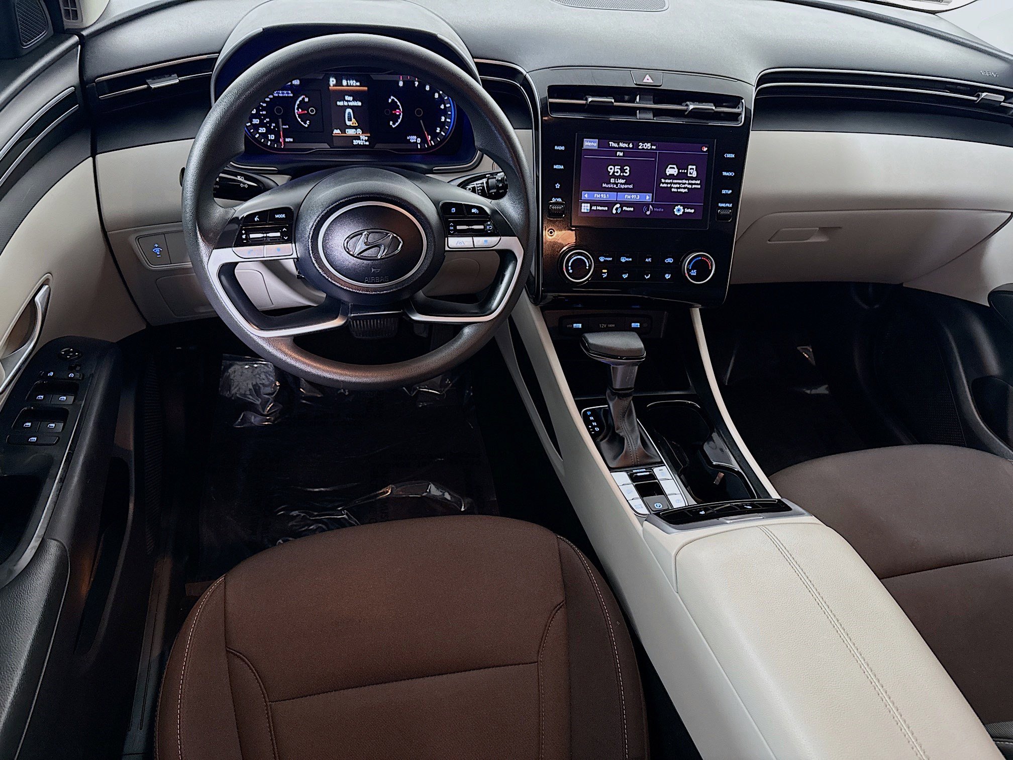 Used 2022 Hyundai Tucson SEL image 17