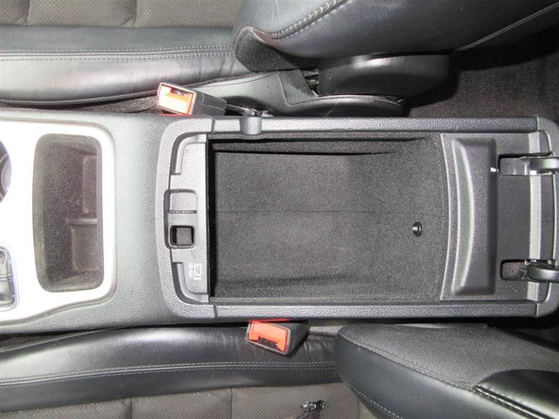 Used 2019 Jeep Grand Cherokee Altitude image 17