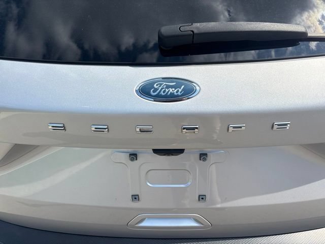 Used 2020 Ford Escape SE FWD image 23
