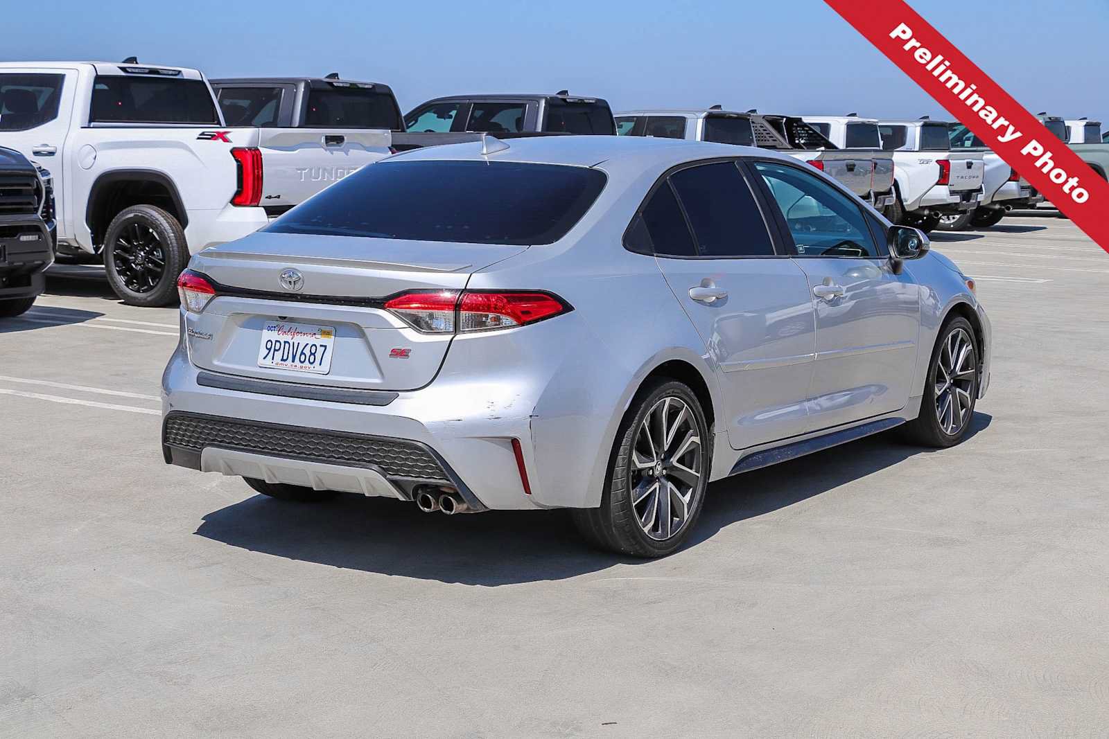 Used 2020 Toyota Corolla SE w/ Carpet Mat Package (TMS) FWD image 6