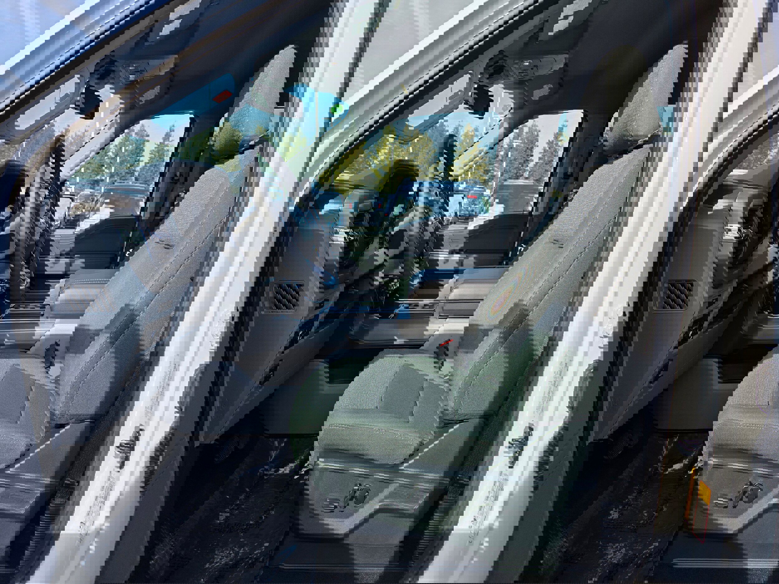 New 2026 Ford F150 XLT w/ Equipment Group 302A MID image 21