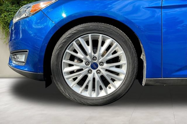 Used 2018 Ford Focus Titanium FWD image 33