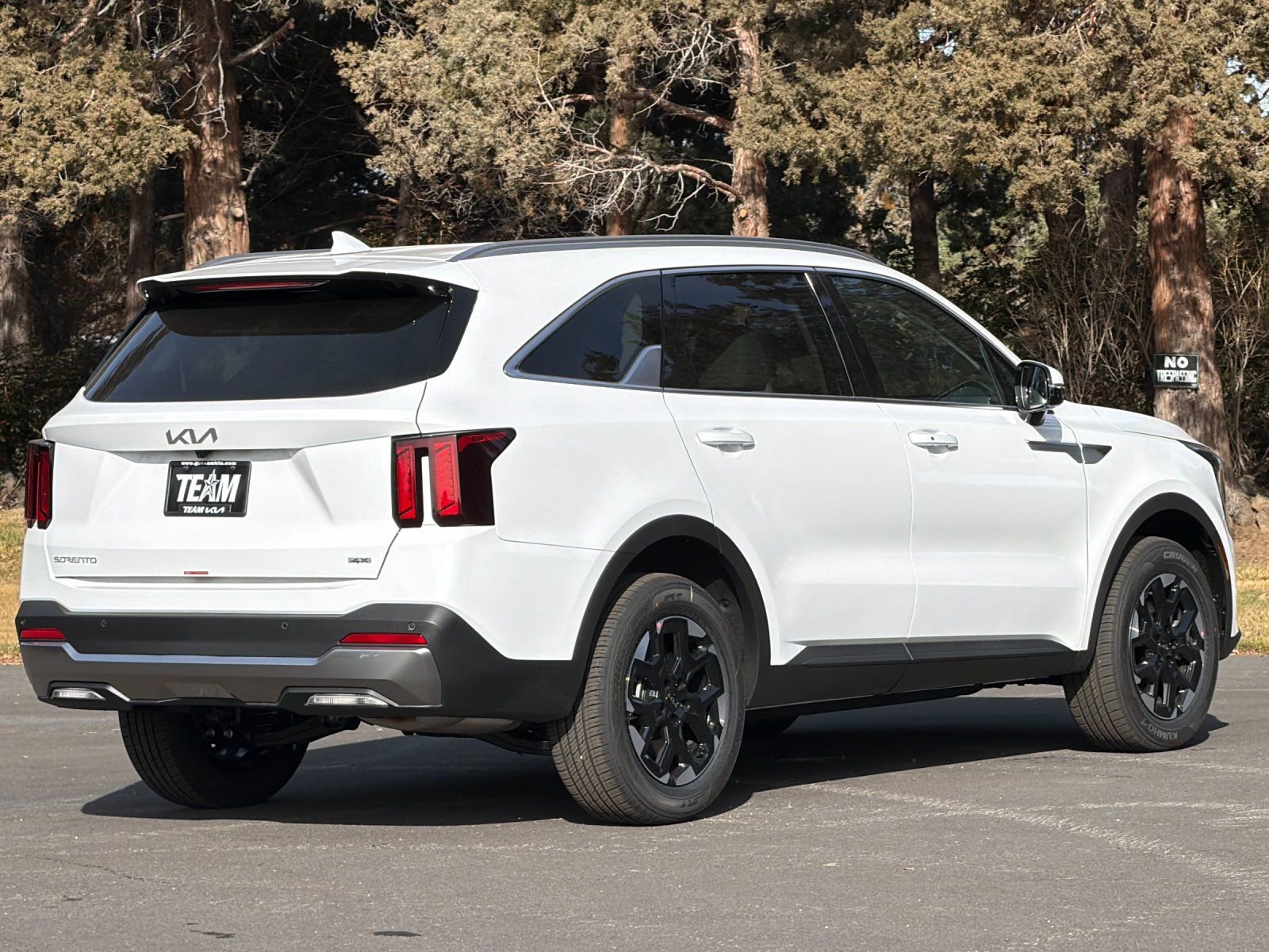 New 2026 Kia Sorento S AWD/4WD image 4