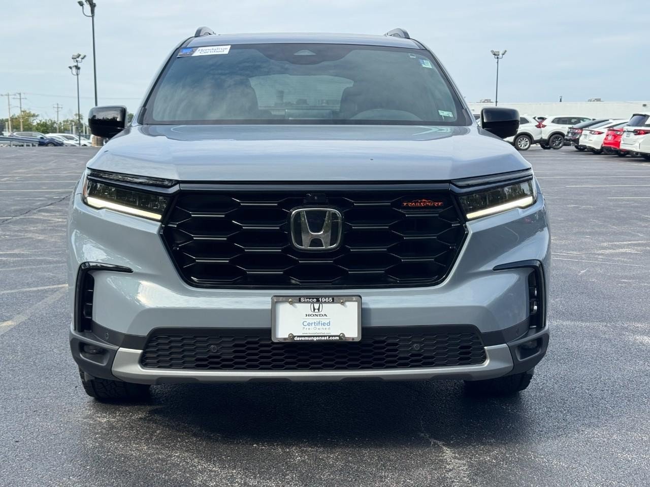 Certified 2025 Honda Pilot TrailSport image 11