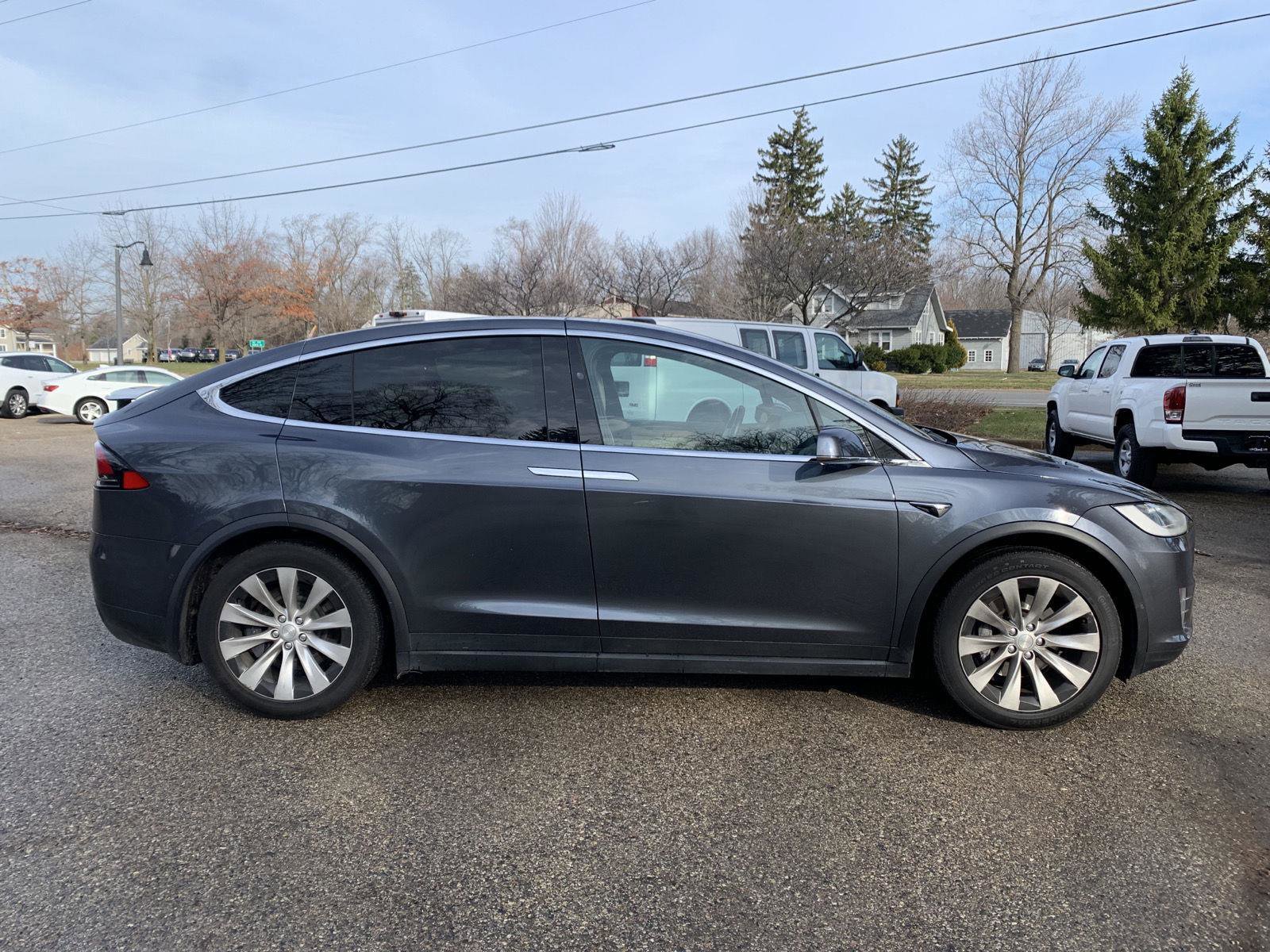 Used 2019 Tesla Model X Long Range AWD/4WD image 8