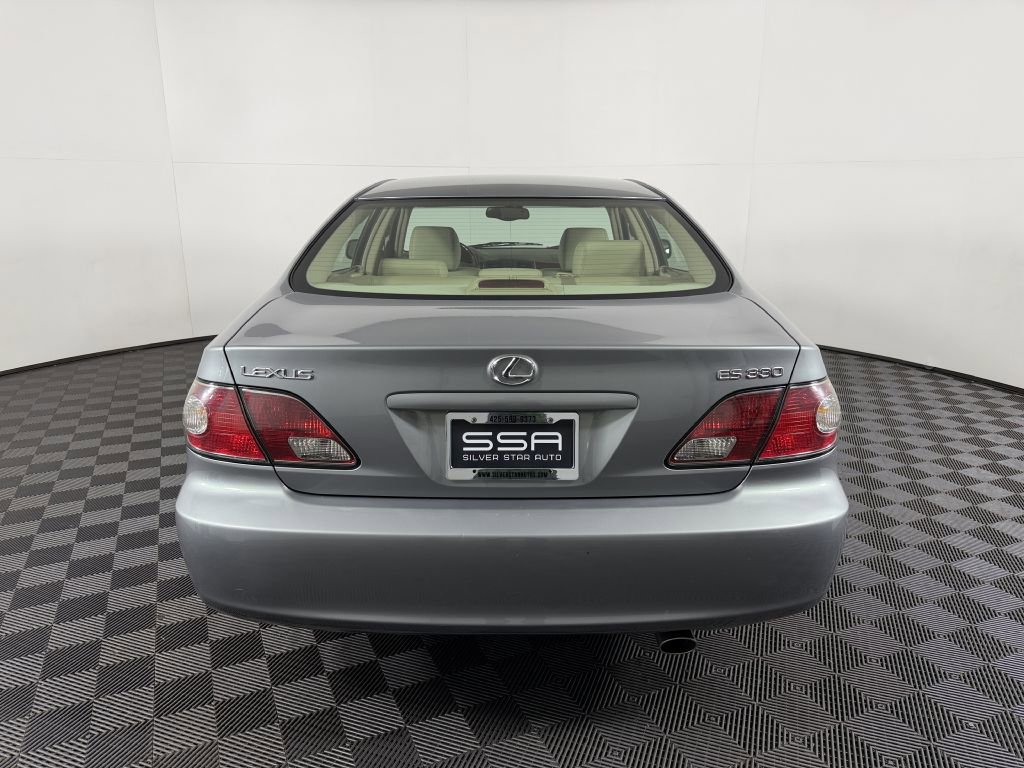 Used 2004 Lexus ES 330 image 9