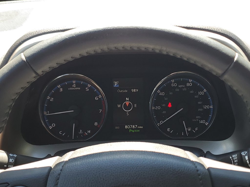 Used 2017 Toyota RAV4 Limited w/ Advanced Technology Package FWD image 27