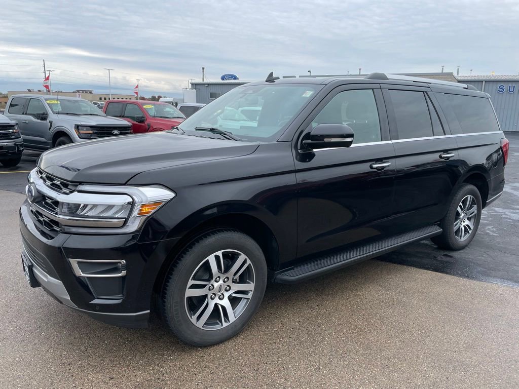 Used 2024 Ford Expedition Max Limited AWD/4WD image 6