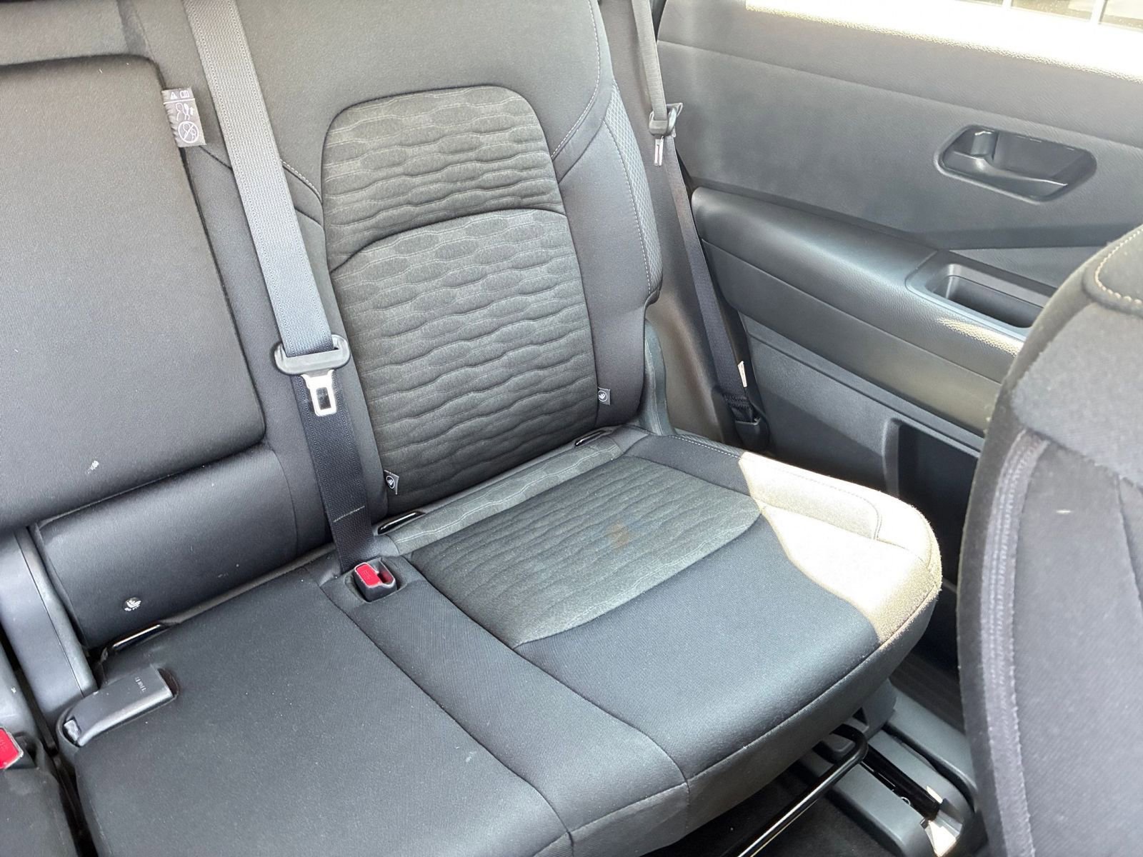 Used 2025 Nissan Pathfinder SV AWD/4WD image 45