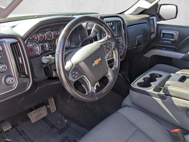 Used 2018 Chevrolet Silverado 1500 LT w/ Midnight Edition image 9