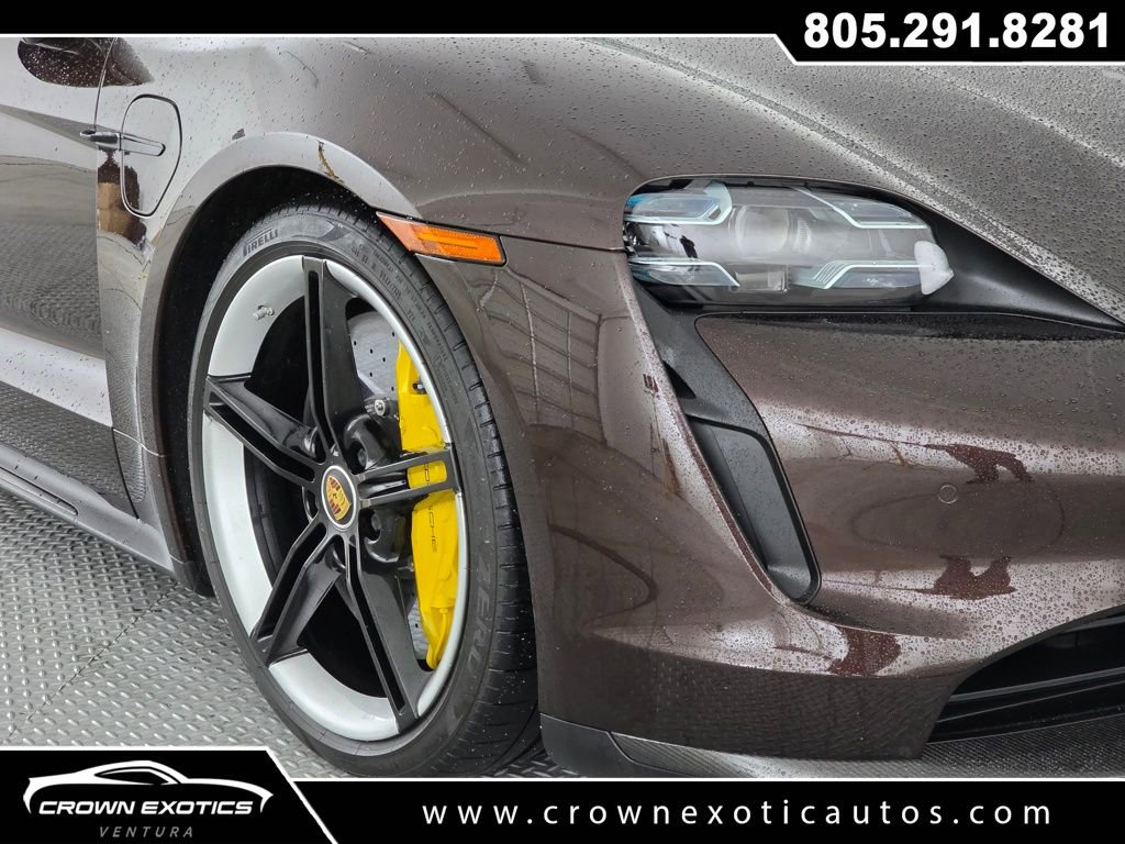 Used 2021 Porsche Taycan Turbo S image 9