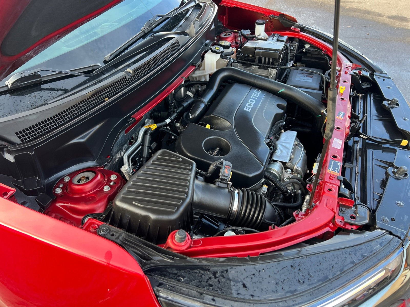 Used 2022 Chevrolet Equinox RS w/ RS Leather Package image 36