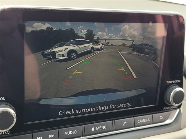 New 2025 Nissan Rogue SV image 13