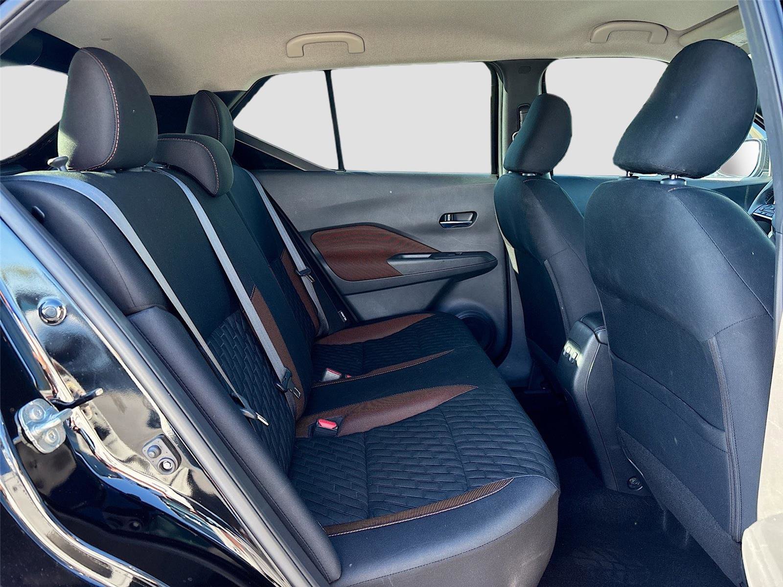 Used 2021 Nissan Kicks SR w/ Interior Electronics Package image 28