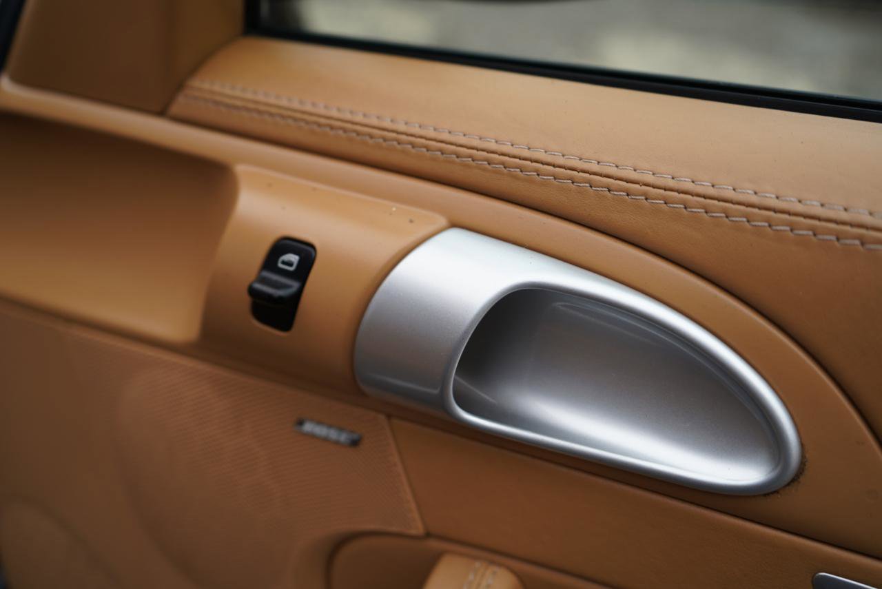 Used 2005 Porsche 911 Carrera image 59