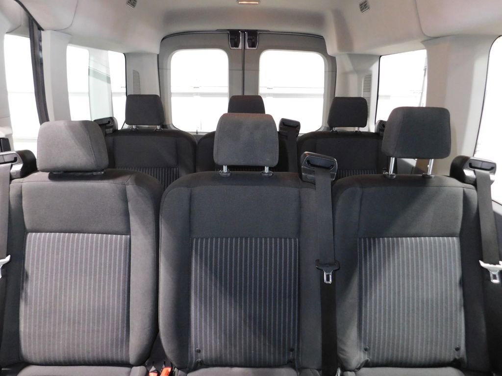 Used 2018 Ford Transit 150 XLT image 30