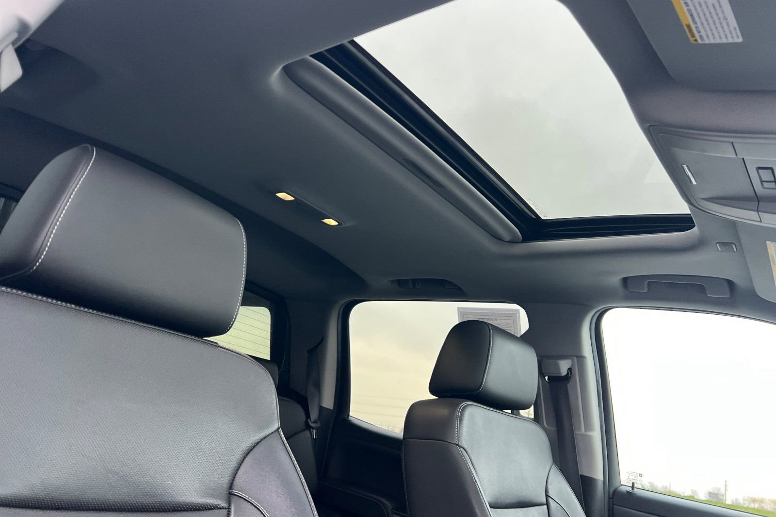 Used 2018 Chevrolet Silverado 1500 LTZ Z71 w/ LTZ Plus Package image 16