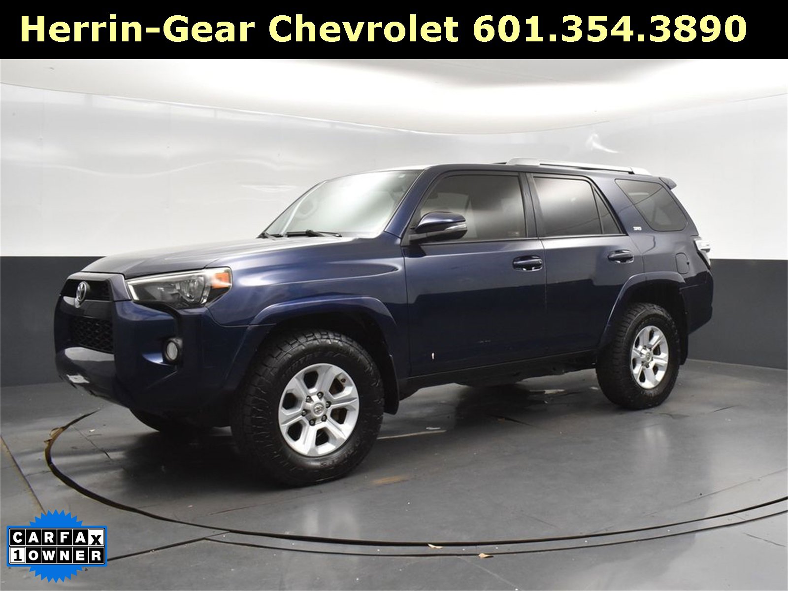 Used 2017 Toyota 4Runner SR5 Premium image 3