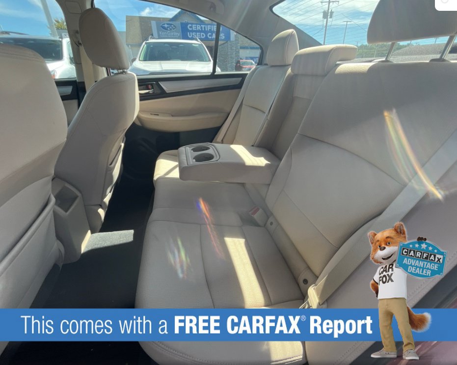 Used 2017 Subaru Legacy 2.5i Premium AWD/4WD image 3