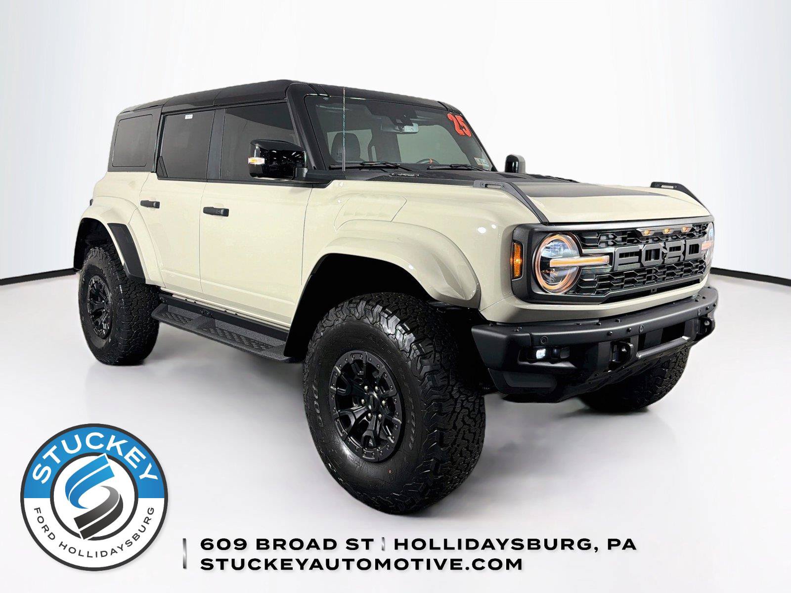 Used 2025 Ford Bronco Raptor AWD/4WD image 1