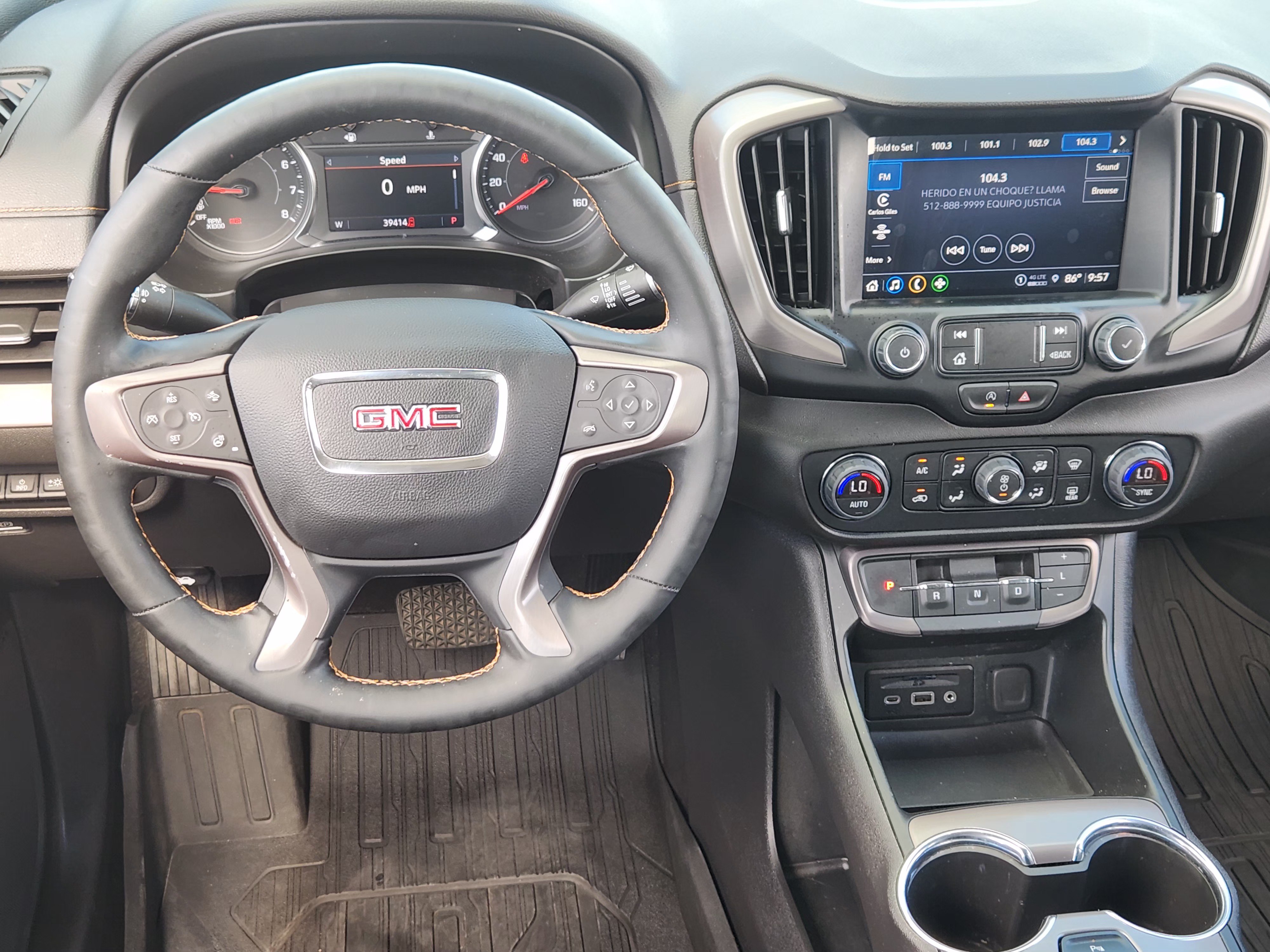 Used 2023 GMC Terrain AT4 w/ Tech Package AWD/4WD image 29