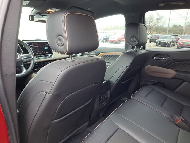 Used 2023 GMC Canyon Denali image 19