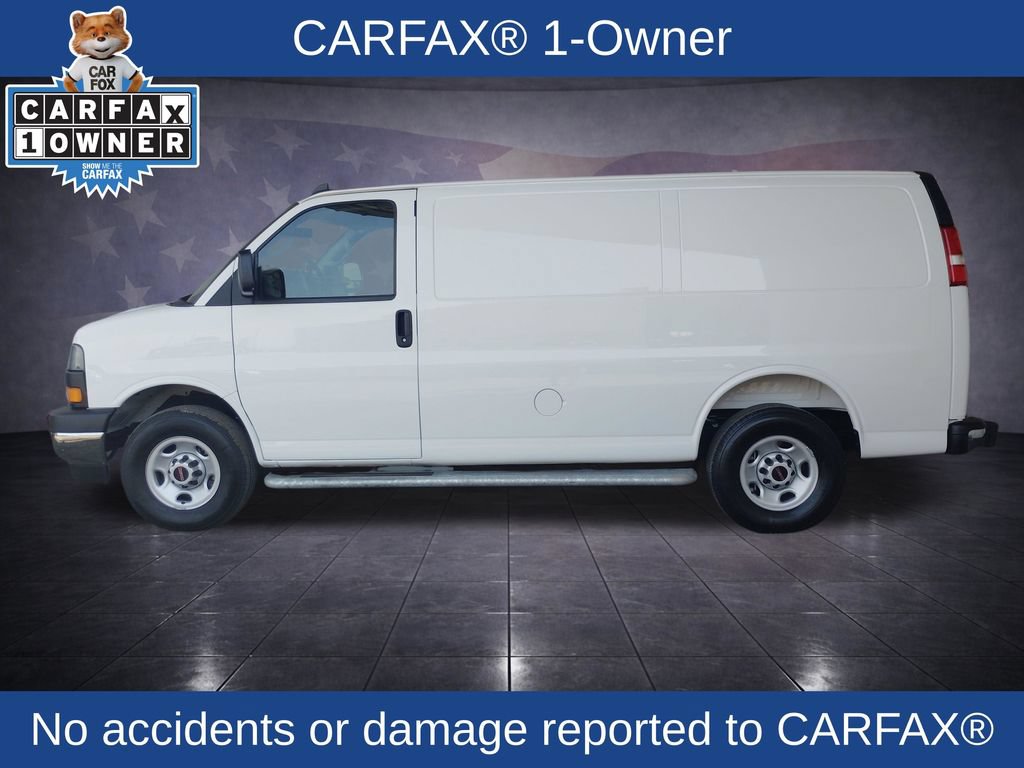 Used 2025 GMC Savana 2500 w/ Driver Convenience Package RWD image 2