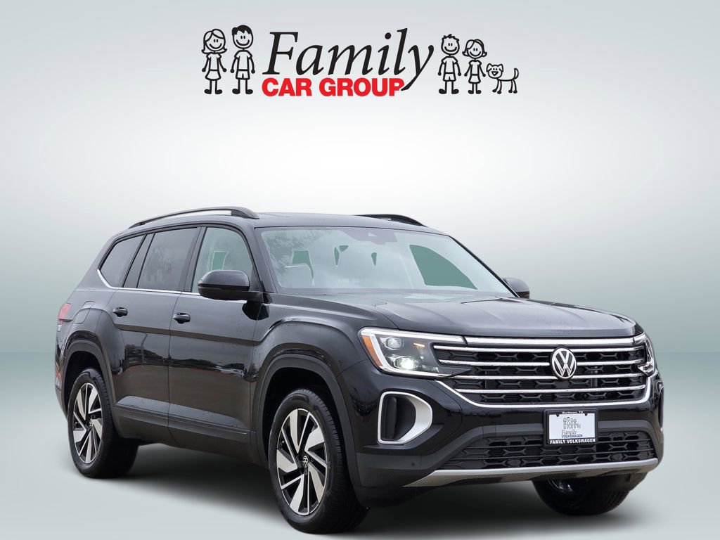 New 2026 Volkswagen Atlas SE FWD image 2