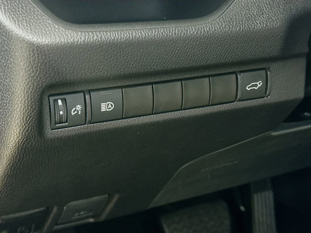 Certified 2025 Toyota RAV4 XLE image 10