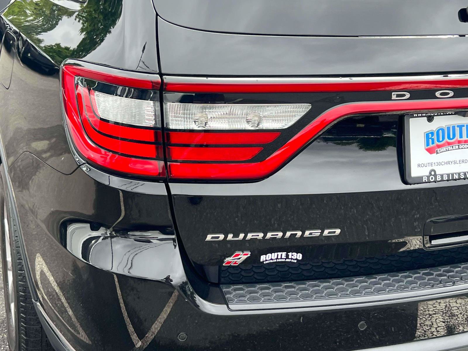 Used 2022 Dodge Durango SXT AWD/4WD image 8