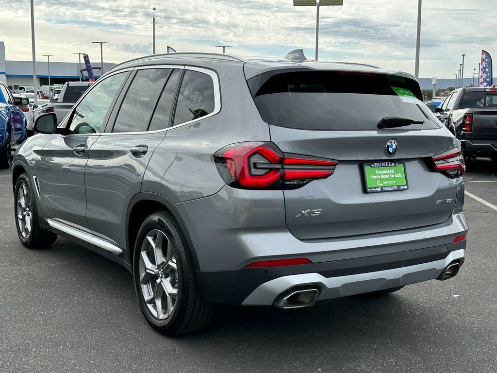 Used 2024 BMW X3 sDrive30i image 4