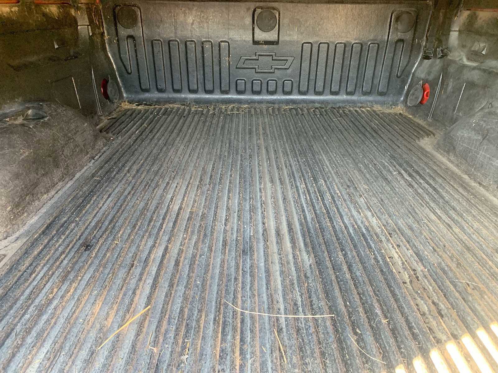 Used 2018 Chevrolet Silverado 1500 LT w/ All Star Edition image 22