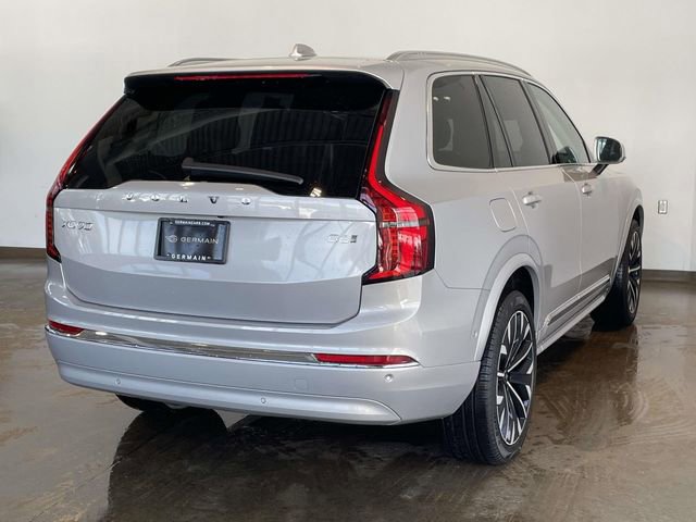 Used 2025 Volvo XC90 B6 Plus image 32