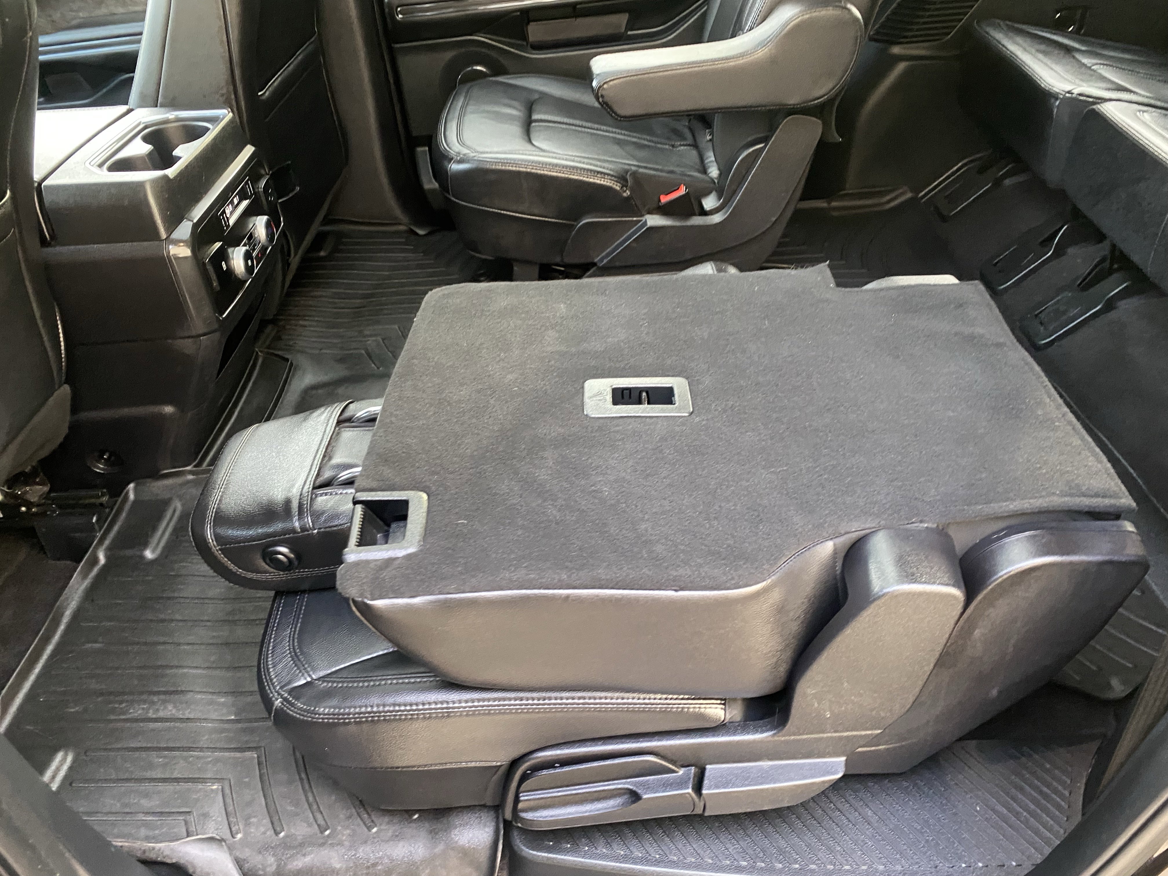 Used 2020 Ford Expedition Max Limited w/ Special Edition Package image 7