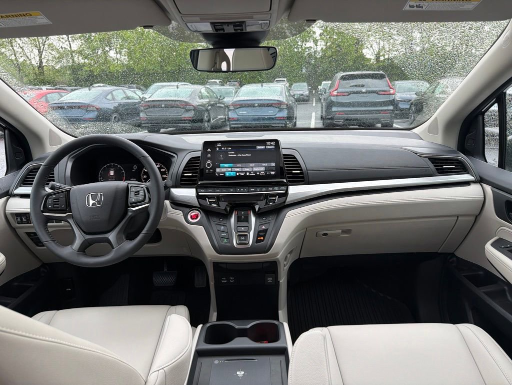Certified 2026 Honda Odyssey EX-L image 12