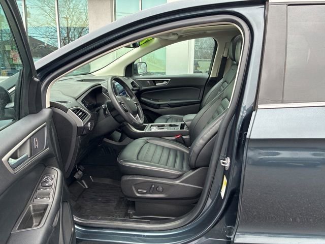 Certified 2022 Ford Edge SEL w/ Convenience Package image 18