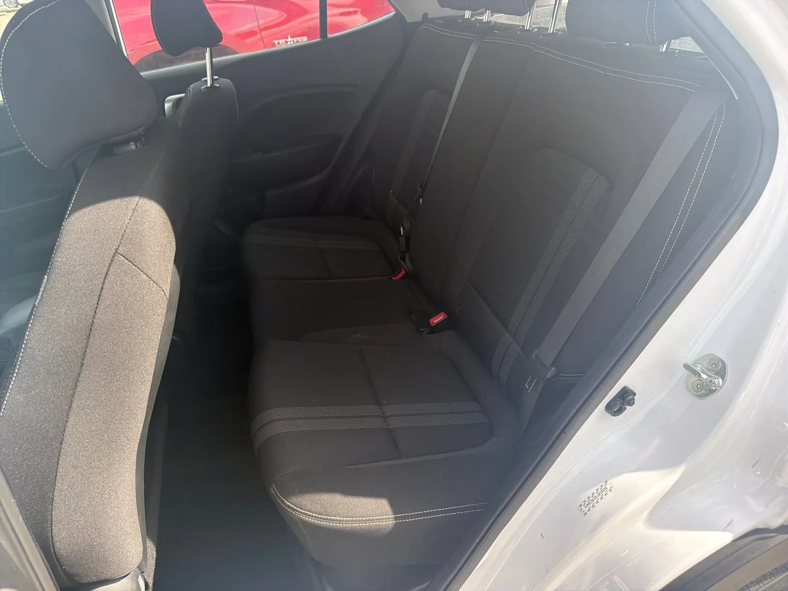 Used 2020 Hyundai Venue SEL FWD image 14