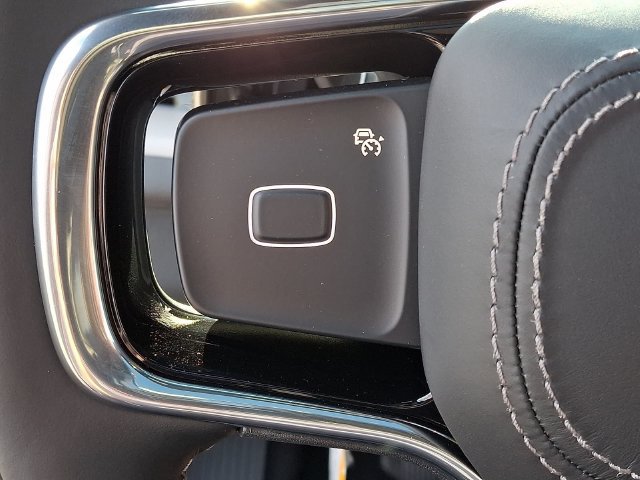 New 2027 Lincoln Navigator Reserve w/ Jet Appearance Package AWD/4WD image 18